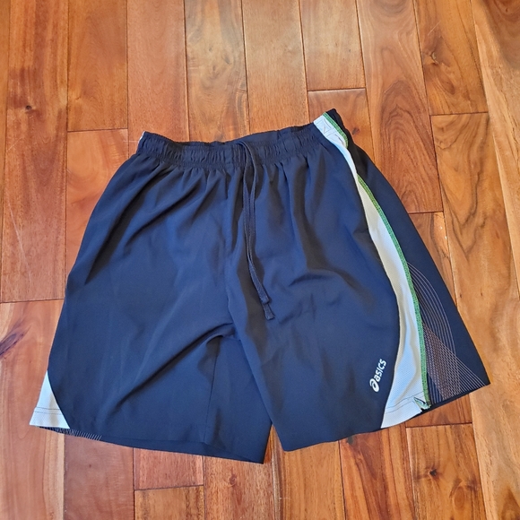 Running Shorts - Picture 2 of 2
